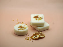 Load image into Gallery viewer, Orange blossom + Fig