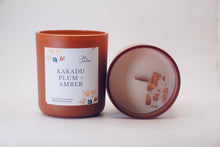 Load image into Gallery viewer, Kakadu plum + Amber